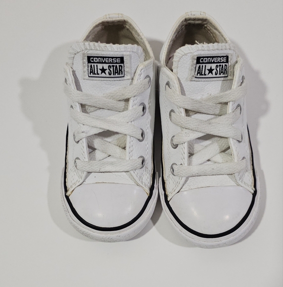 Converse All Star White Toddler Size 8 Boy Girl Shoe - Picture 1 of 11